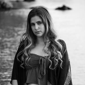 Meet your Posher, Bella